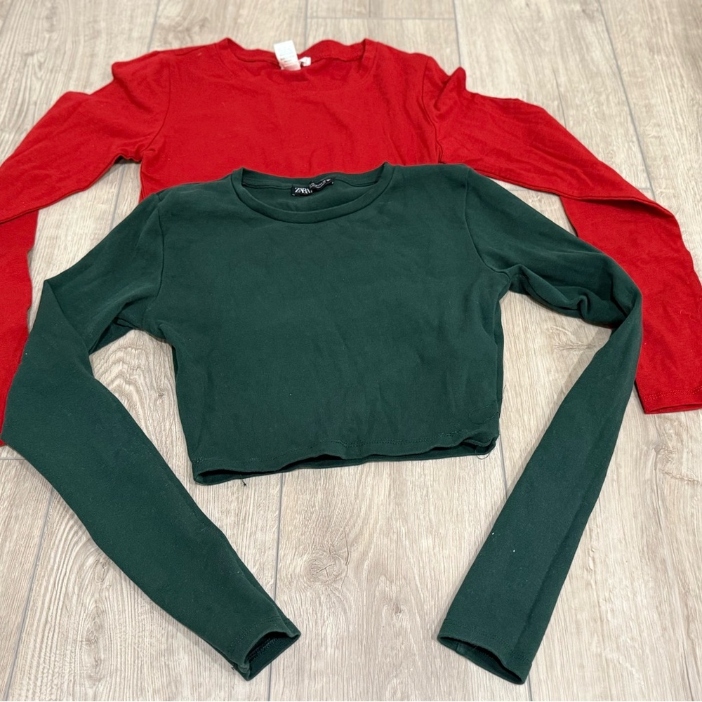Red and Dark Green Long Sleeve Crop Tops